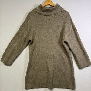 Abercrombie & Fitch Brown Sweater